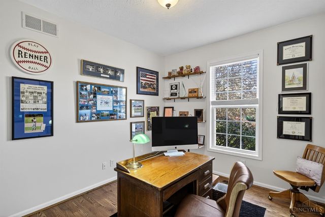 8022 Stonegate Drive, Anderson Twp, OH 45255