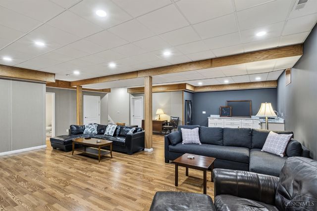 8022 Stonegate Drive, Anderson Twp, OH 45255