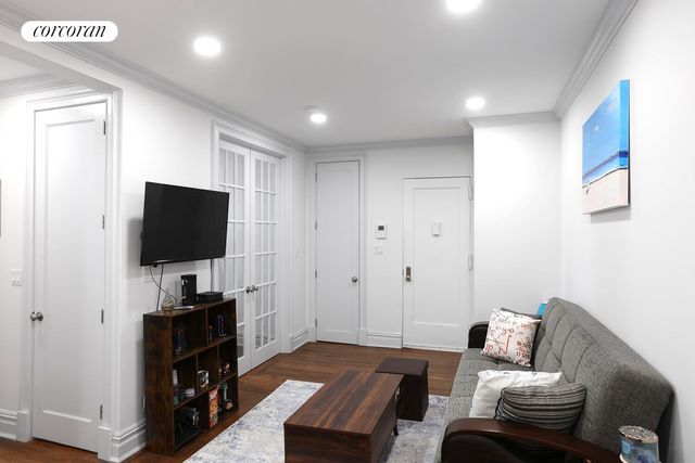 4222 Ketcham St Apt 16E, New York City, NY 11373