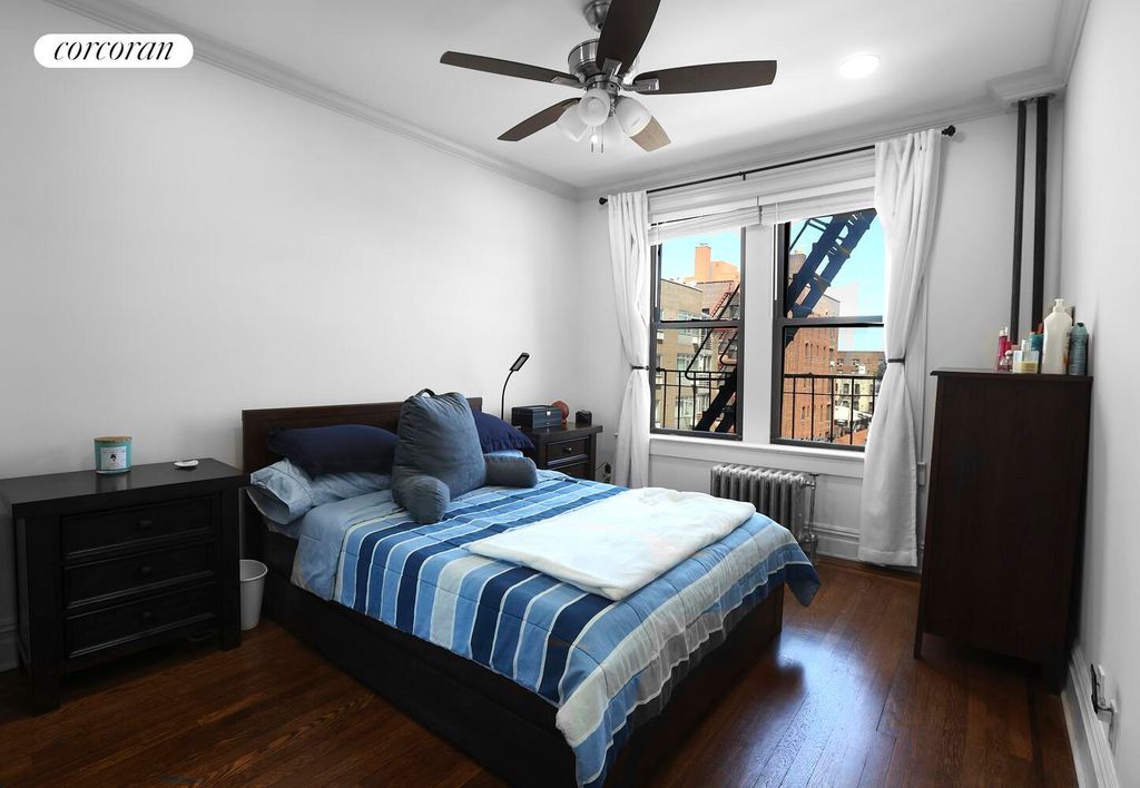 4222 Ketcham St Apt 16E, New York City, NY 11373