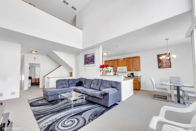 1344 N WINSLOWE Drive 0, Palatine, IL 60074