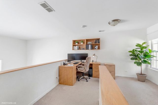 1344 N WINSLOWE Drive 0, Palatine, IL 60074