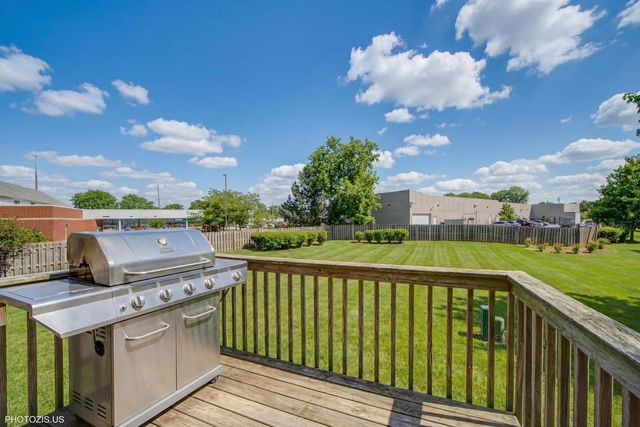 1344 N WINSLOWE Drive 0, Palatine, IL 60074