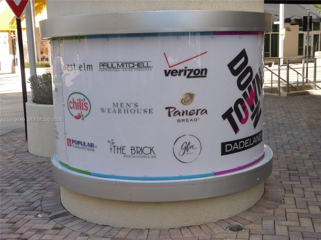 7285 SW 90th St D408, Miami, FL 33156