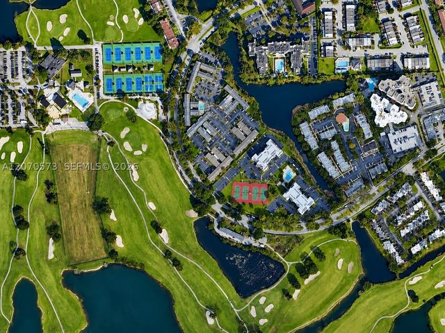 6235 SW Kendale Lakes Cir 239, Miami, FL 33183
