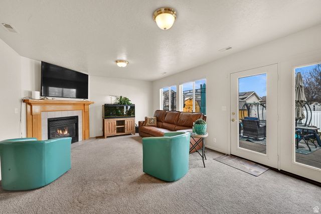 910 W 200 S, West Point, UT 84015