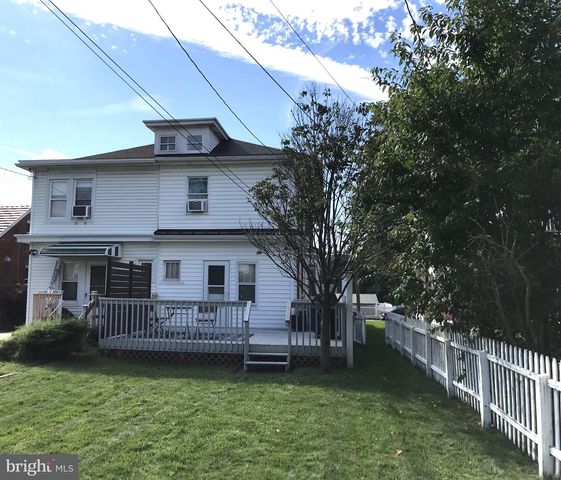 309 TELFORD AVE, West Lawn, PA 19609
