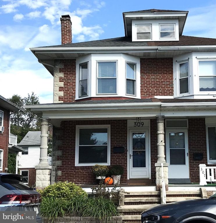 309 TELFORD AVE, West Lawn, PA 19609