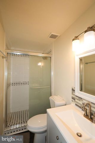 1014 BRETHOUR CT #207, Sterling, VA 20164
