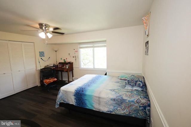 1014 BRETHOUR CT #207, Sterling, VA 20164