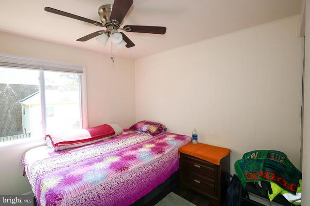 1014 BRETHOUR CT #207, Sterling, VA 20164