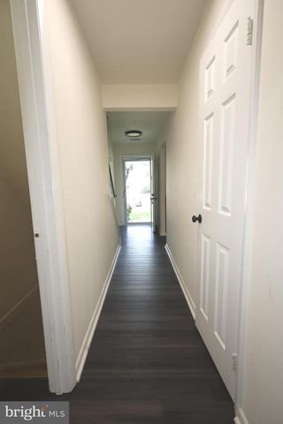 1014 BRETHOUR CT #207, Sterling, VA 20164