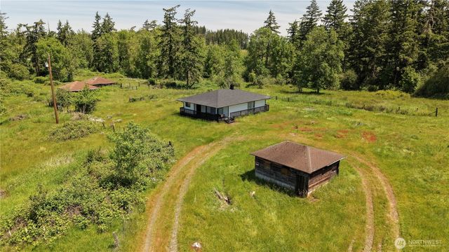 39411 Mountain Highway E, Eatonville, WA 98328