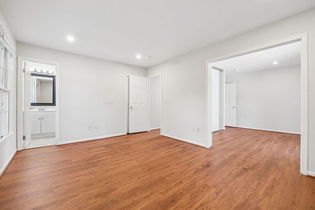 4500 STONE PINE CT, Chantilly, VA 20151