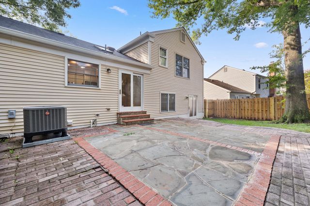 4500 STONE PINE CT, Chantilly, VA 20151