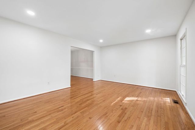 4500 STONE PINE CT, Chantilly, VA 20151