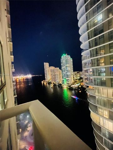 300 S Biscayne Blvd T-1404, Miami, FL 33131