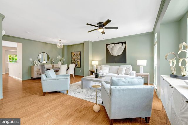 1982 LOGAN MANOR DR, Reston, VA 20190