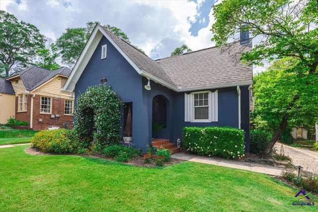124 Desoto Place, Macon, GA 31204