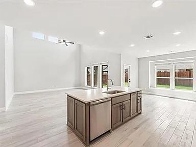 1012 Ridgehurst Road, Melissa, TX 75454