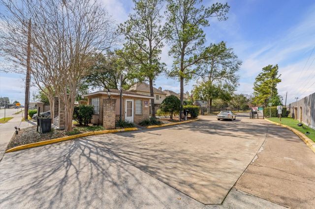 2800 Jeanetta Street 1402, Houston, TX 77063