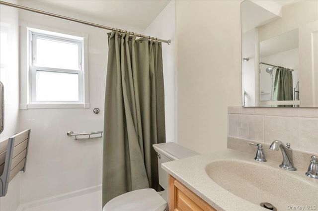 1026 N 2nd Street, New Hyde Park, NY 11040