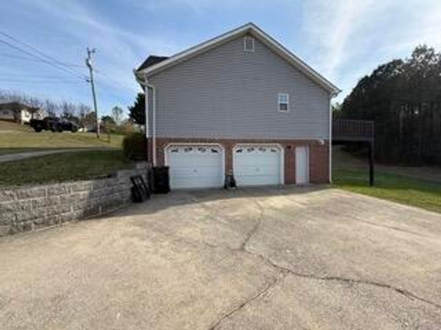 610 Eagle View Drive, Ringgold, GA 30736