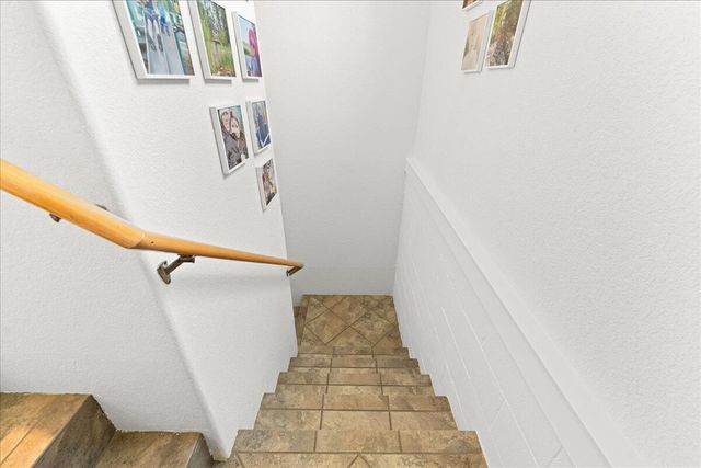 649 Pleasant Valley Road, Merlin, OR 97532