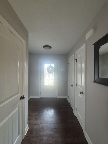 1284 Eagles View Dr, Clarksville, TN 37040