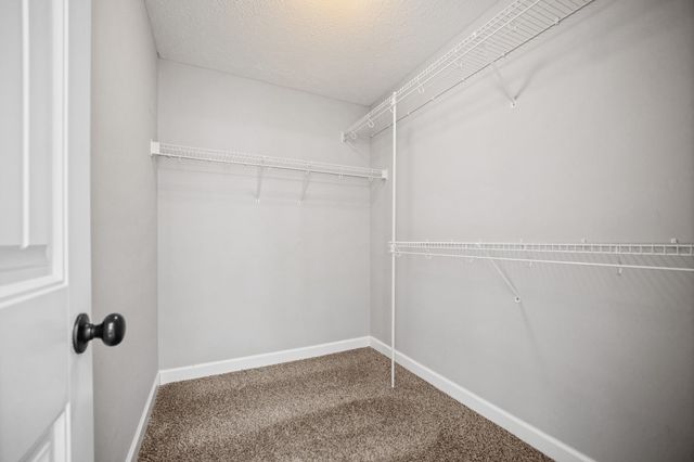 1284 Eagles View Dr, Clarksville, TN 37040
