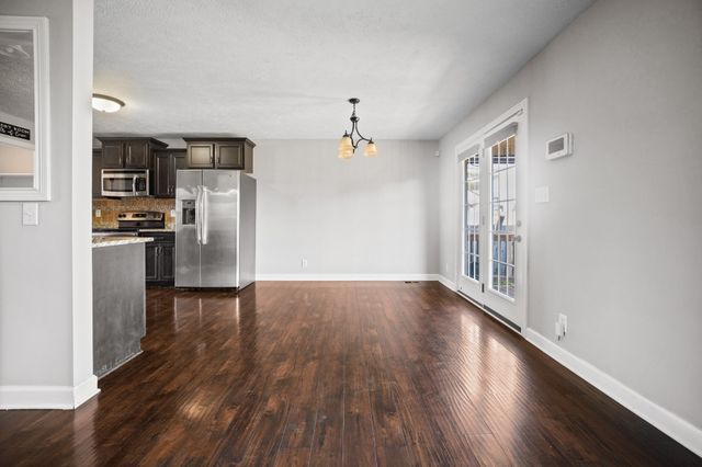 1284 Eagles View Dr, Clarksville, TN 37040