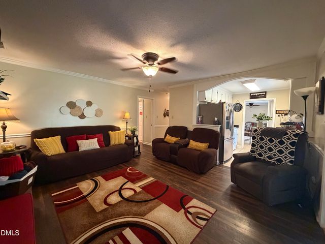 206 White Oak Road, Goldsboro, NC 27534