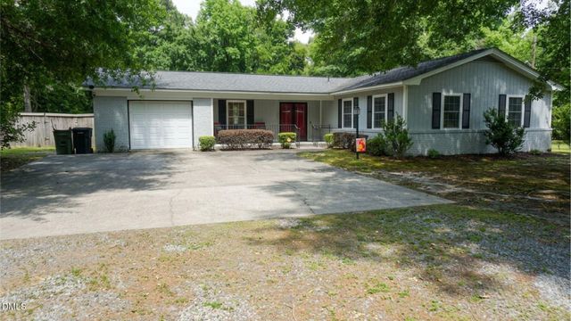 206 White Oak Road, Goldsboro, NC 27534