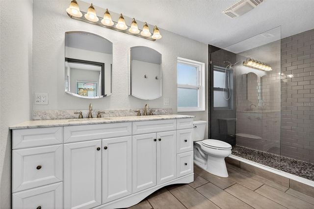 1210 46TH AVENUE N, St Petersburg, FL 33702