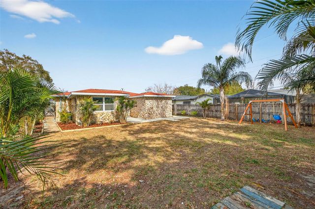 1210 46TH AVENUE N, St Petersburg, FL 33702