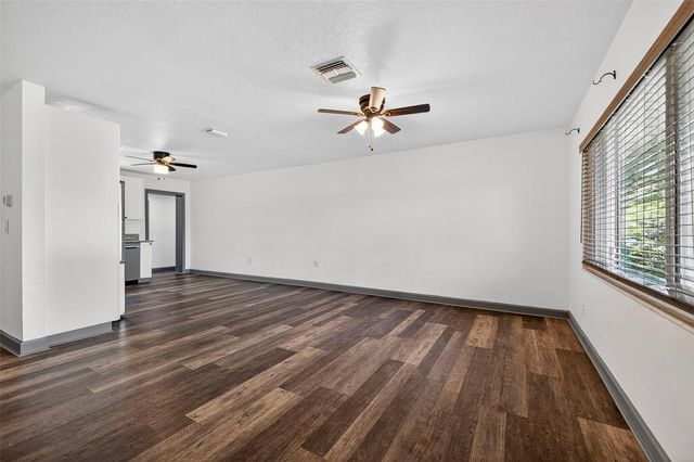 1210 46TH AVENUE N, St Petersburg, FL 33702