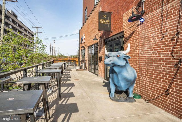 2116 R ST NE, Washington, DC 20002