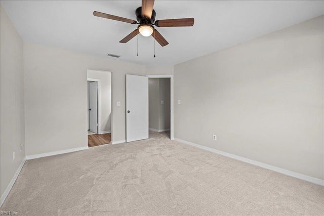 2718 Seashore CV, Virginia Beach, VA 23454