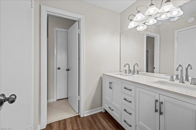 2718 Seashore CV, Virginia Beach, VA 23454