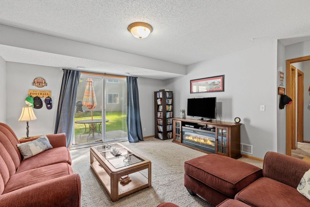 1585 Chartreux Avenue, Shakopee, MN 55379 — photo 4