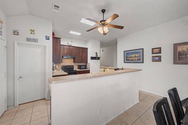 9225 Comanche Ridge Drive, Fort Worth, TX 76131