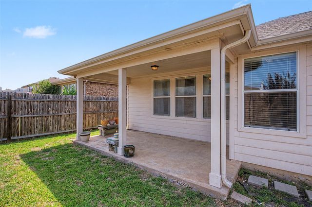 9225 Comanche Ridge Drive, Fort Worth, TX 76131
