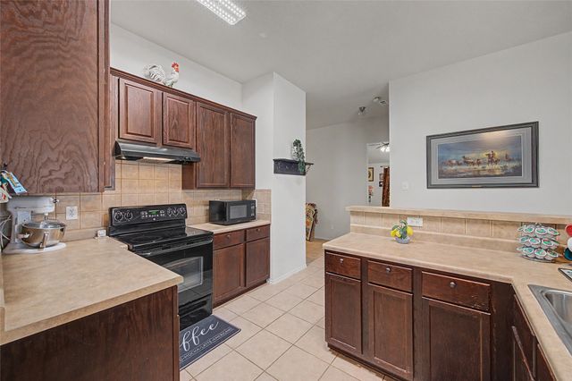 9225 Comanche Ridge Drive, Fort Worth, TX 76131
