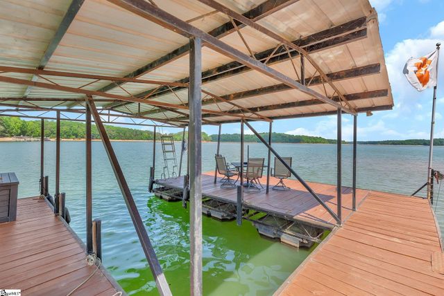 851 Durham Brown Road, Seneca, SC 29678