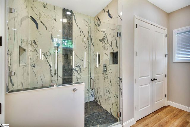 851 Durham Brown Road, Seneca, SC 29678