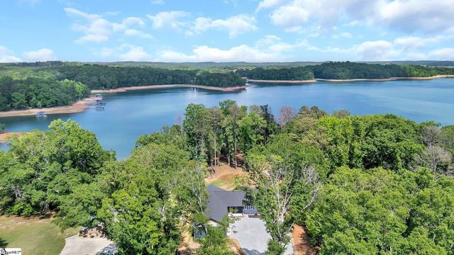 851 Durham Brown Road, Seneca, SC 29678