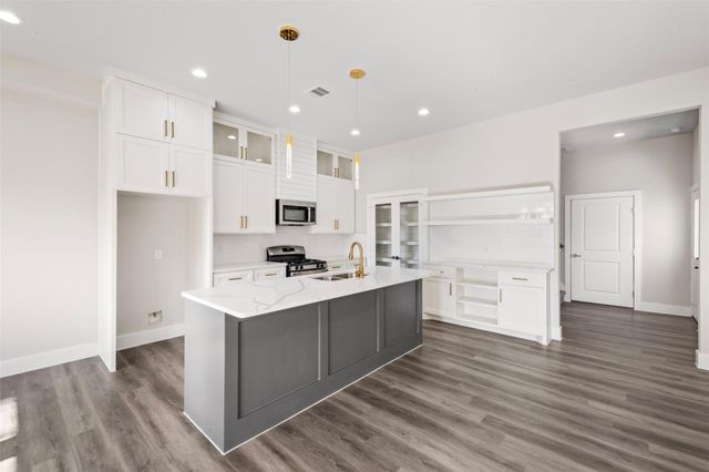 7220 Avenue B, Houston, TX 77011