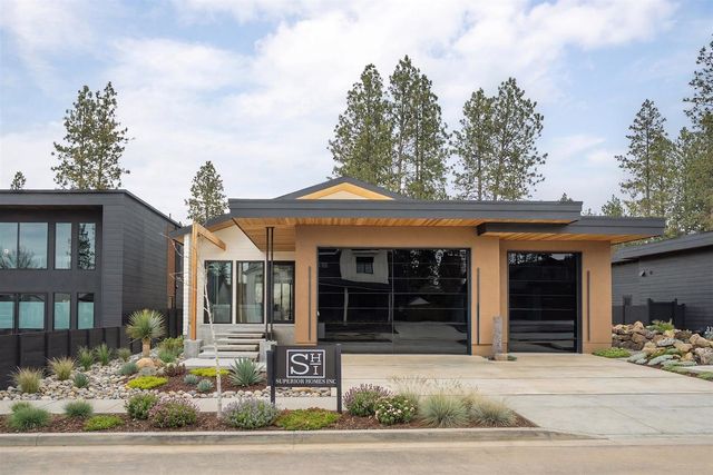 3453 E 46th Ct, Spokane, WA 99223