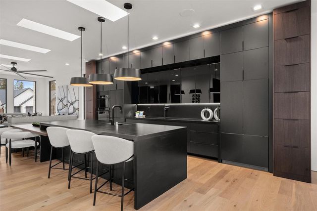 3453 E 46th Ct, Spokane, WA 99223