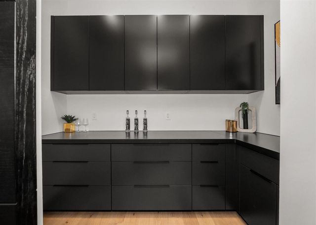 3453 E 46th Ct, Spokane, WA 99223